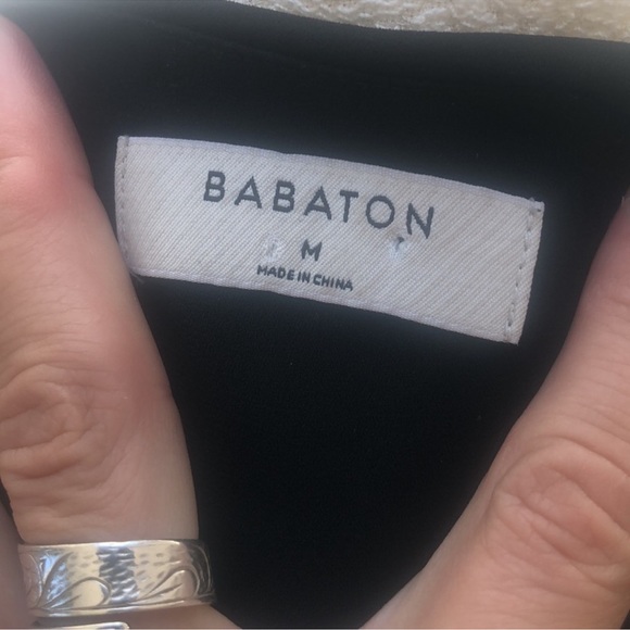 Babaton blouse size M Aritzia - Picture 4 of 4